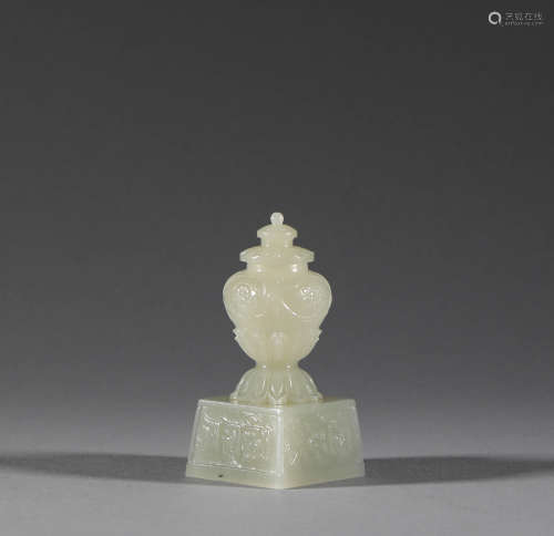 Hetian jade seal in Qing Dynasty