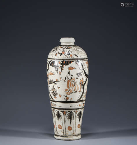 Plum vase with figure pattern in Cizhou kiln of Song Dynasty