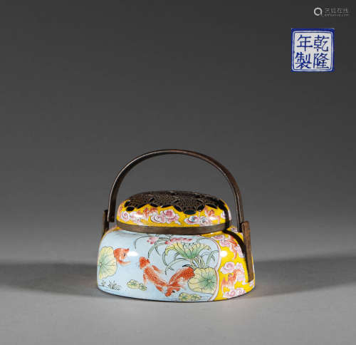 Enamel fragrance portable copper stove in Qing Dynasty