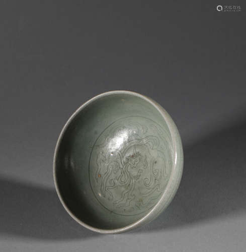 Longquan kiln bowl in Song Dynasty