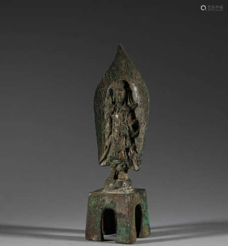 Ancient bronze statues of Buddha