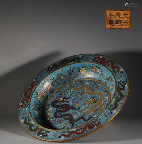Cloisonne dragon plate in Qing Dynasty