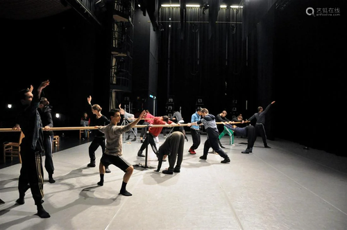 Watch the dancers play and warm up from the side stage