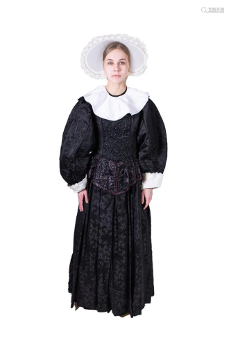Historical ladies costume