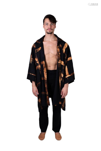 11 Oversized linen jackets with kimono sleeve