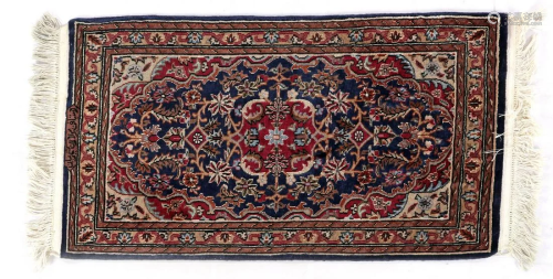 Half-sided Oriental rug