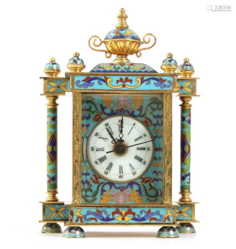 Brass table clock with quartz movement, richly