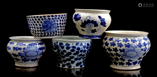 5 various Oriental flower pots with blue decoration,