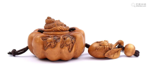 Japanese wooden Okimono pumpkin-shaped inro with