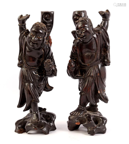 2 carved wooden statues, China ca.1925