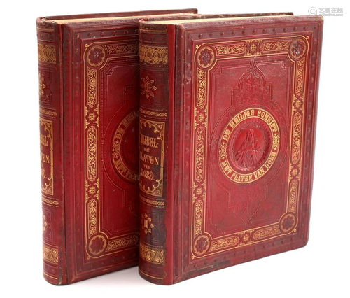 Bible containing all the canonical books of the old and