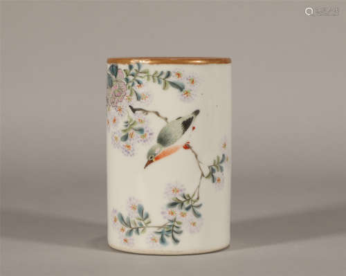 Famille Rose Brushpot Qing Dynasty