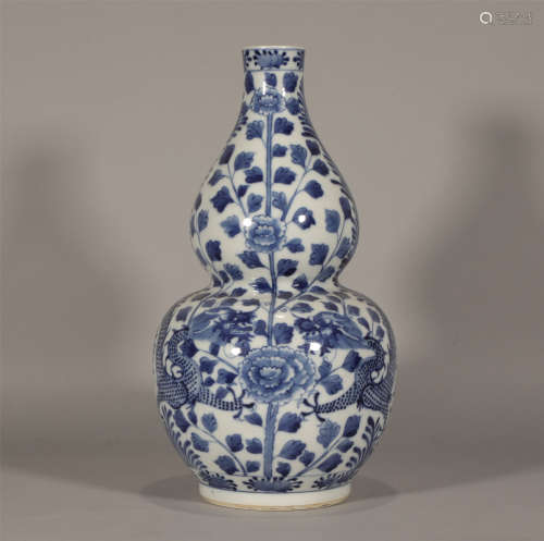 Blue and White Gourd Shaped Vase Guangxu Style