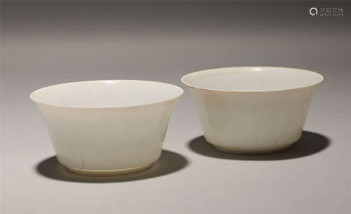 Pair White Glazed Bowls Chenghua Style