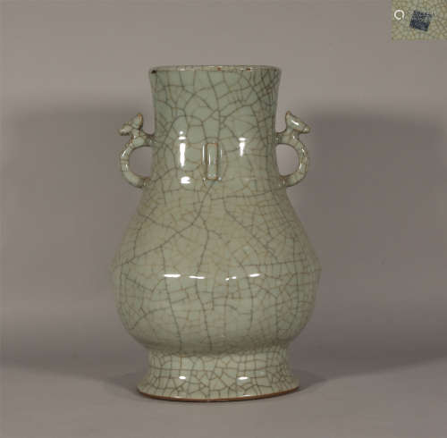 Ge Zun Vase with Double Handles Qianlong Style