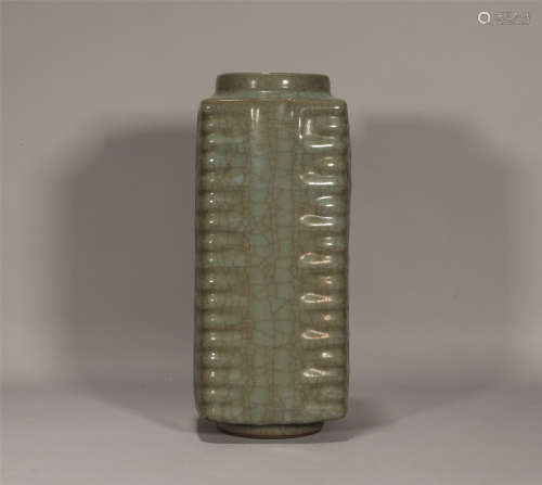 Guan-ware Cong Vase Song Dynasty