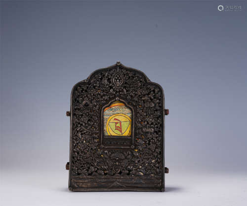A CHINESE BRONZE FULL CARVEING NICHE