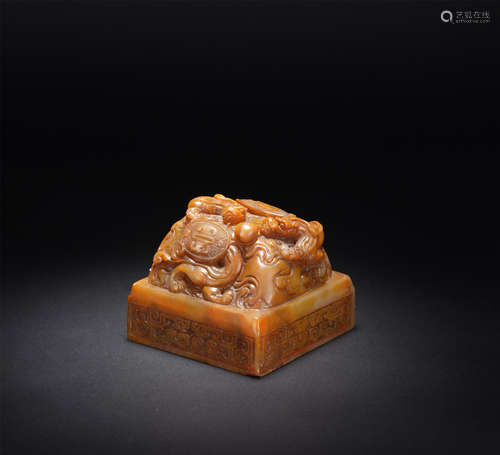 A CHINESE SOAPSTONE SEAL