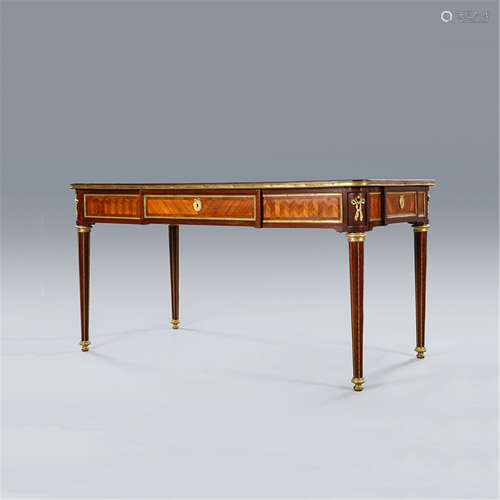 A FRENCH GILT BRONZE CALF LEATHER DECORATIVE LAMINATION DESK