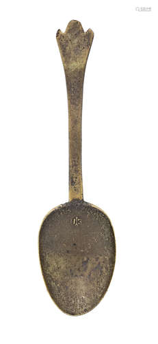 A latten trifid spoon, circa 1700