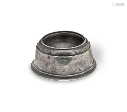 A William III pewter trencher salt, circa 1700