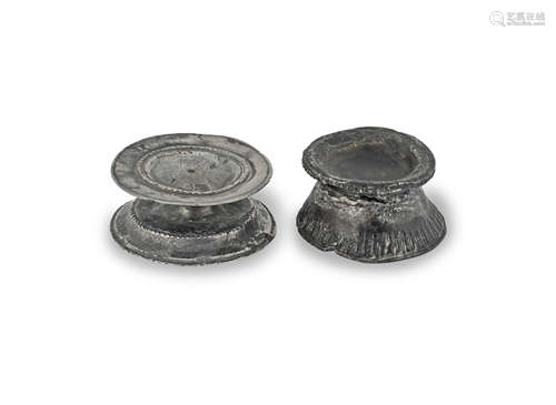 A rare pewter toy master salt, circa 1680