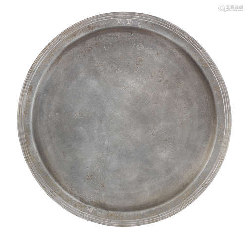 A William & Mary pewter narrow rim plate, circa 1690