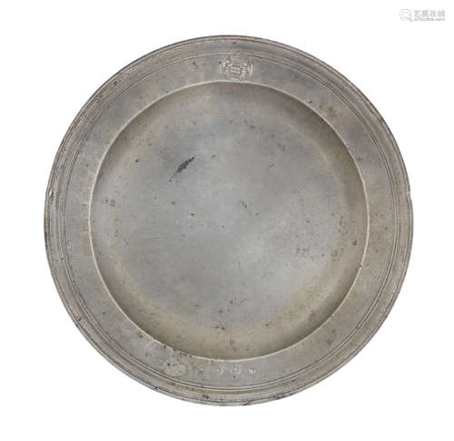 A William & Mary pewter semi-broad rim plate, circa 1690