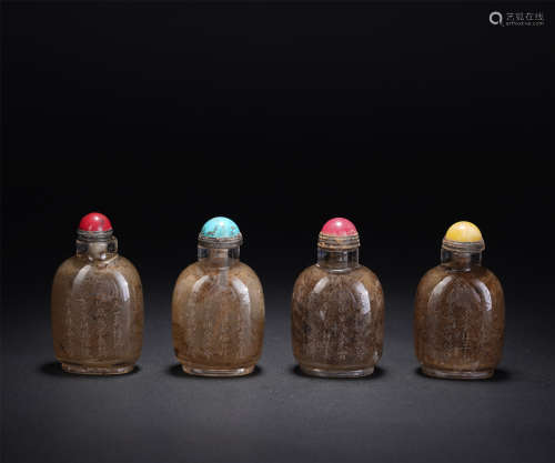 A SET OF CHINESE CRYSTAL SNUFF BOTTLES