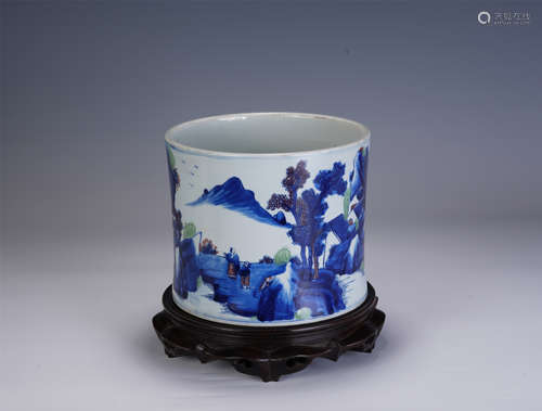 A CHINESE BLUE AND WHITE UNDERGLAZED RED PORCELAIN BRUSH POT