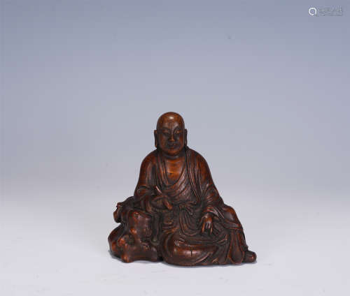 A CHINESE BAMBOO CARVED FIGURE DECORATION