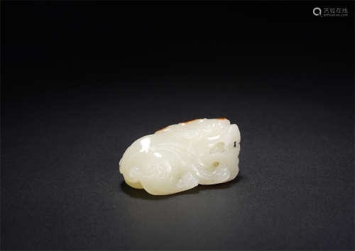 A CHINESE WHITE JADE QIAOSE DECORATION