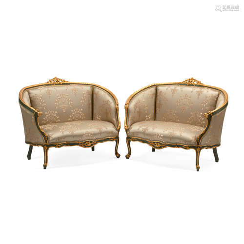 A PAIR OF LOUIS XV STYLE GILT AND PAINTED WOOD CANAPÉS