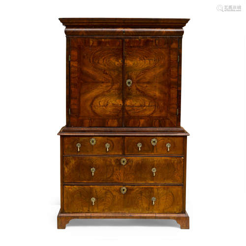 A GEORGE I WALNUT CABINET ON CHEST Early 18th century