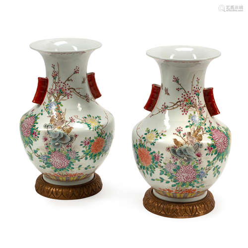 A PAIR OF CHINESE ENAMELED PORCELAIN VASES