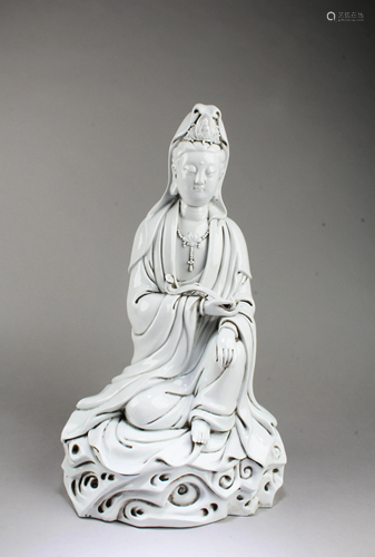 Chinese Blanc De Chine Seated Guanyin Statue