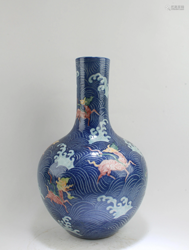 Chinese Porcelain Vase