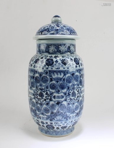 Chinese Blue & White Porcelain Jar