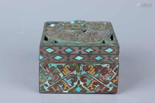 Copper-Gold  Cover Box Inlaid with  Pin Stone