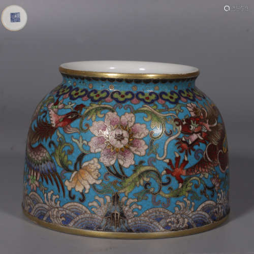 Blue Bottom Water Pot with Wrapped Lotus