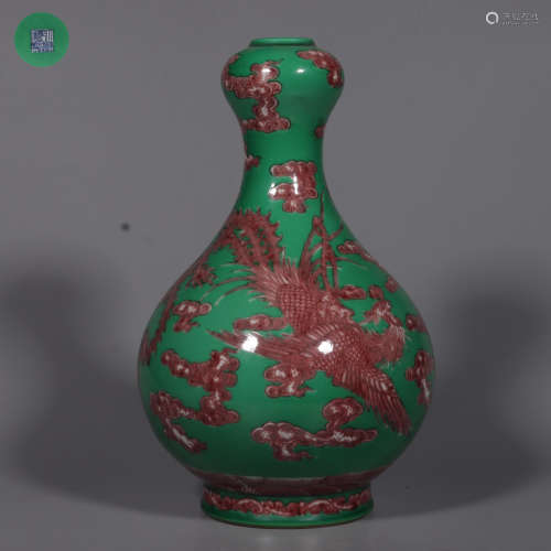 Green Bottom Underglazed  Red Bottle with Phoenix Pattern