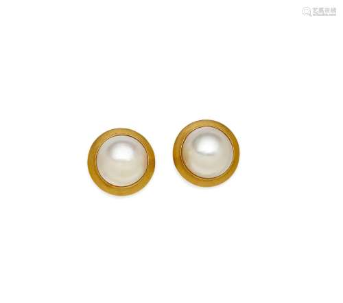 A PAIR OF MABE PEARL EARRINGS