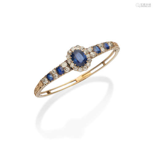 A SAPPHIRE AND DIAMOND BANGLE