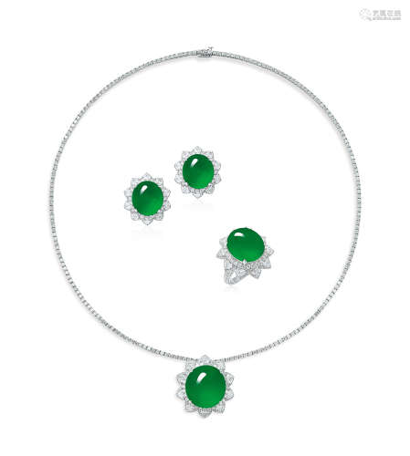 天然满绿翡翠蛋面配钻石吊坠、耳环及戒指套装