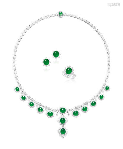 天然满绿翡翠蛋面配钻石套链、耳环及戒指套装