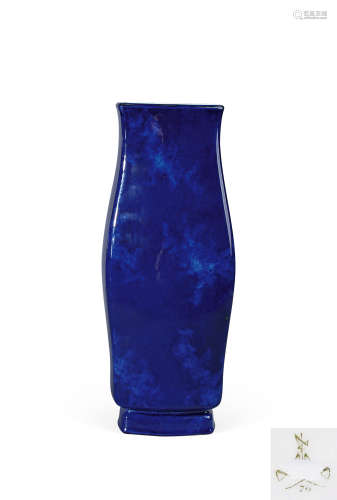 约1978年 法国 塞弗尔SEVRES 云朵蓝大花瓶