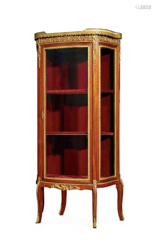 约19世纪 法国 拿破仑三世小玻璃柜