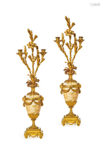 -- 19世纪末 法国 路易十六风格 铜鎏金大理石大型装饰烛台 （一对...
