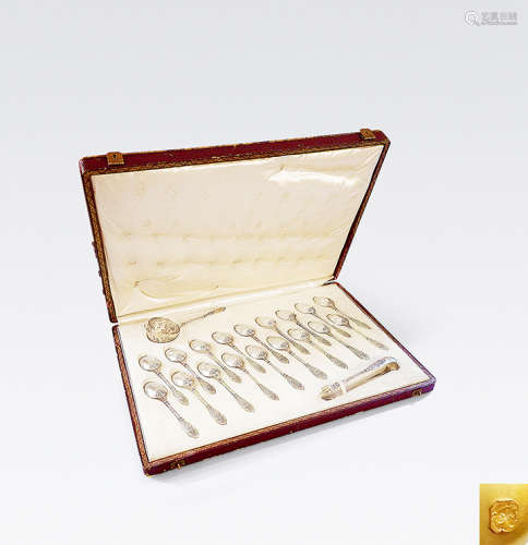 -- 约1900年 法国 950纯银及银镀金茶匙套件 （一组）