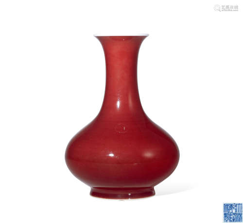 清乾隆 霁红釉荸荠瓶